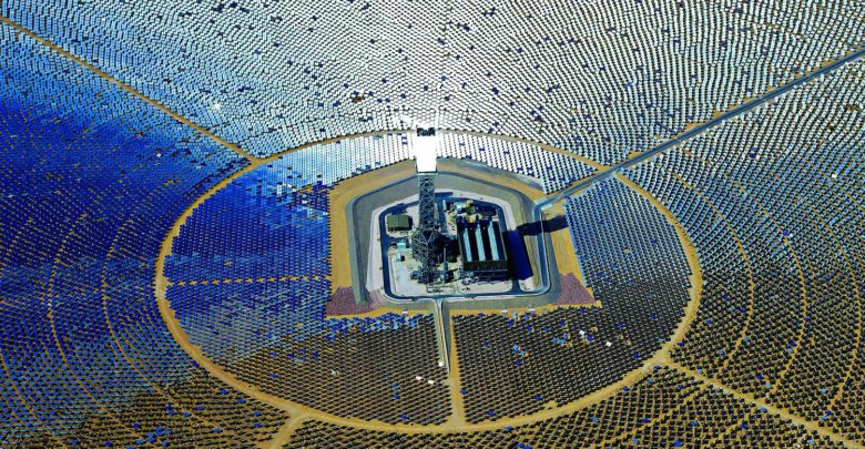 أكبر حقل خلايا شمسية في العالم